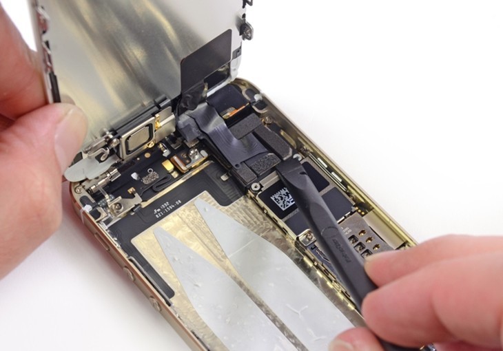iPhone 5S拆机评测:iPhone5S拆机图解教程