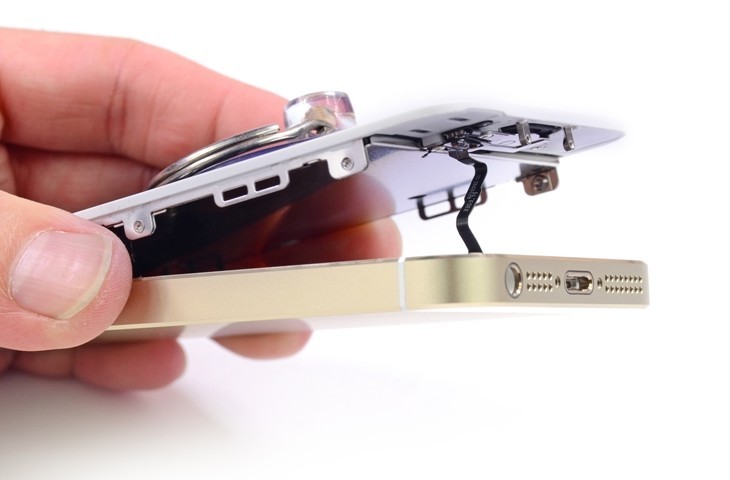 iPhone 5S拆机评测:iPhone5S拆机图解教程