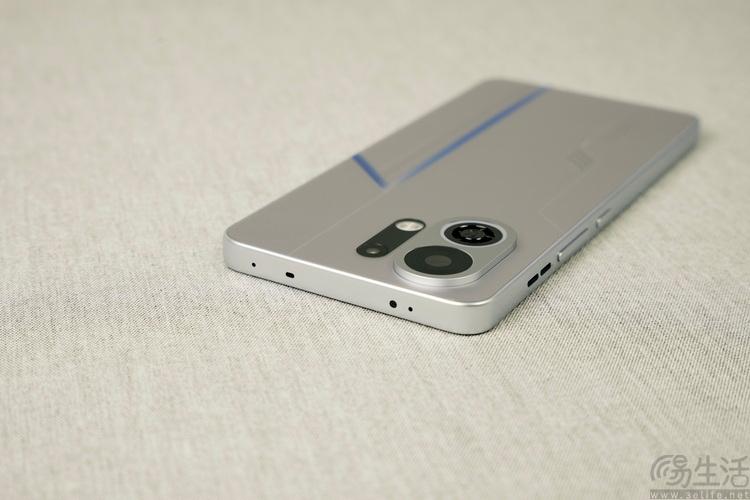 两千价位档唯一主动散热的手机! OPPO K13 Turbo Pro首发评测