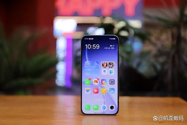 6.3英寸+6000mAh续航怪兽! OPPO Reno15手机全面测评