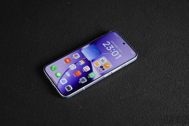 性能小钢炮+续航巨无霸! 小米REDMI Turbo5 MAX手机首发测评