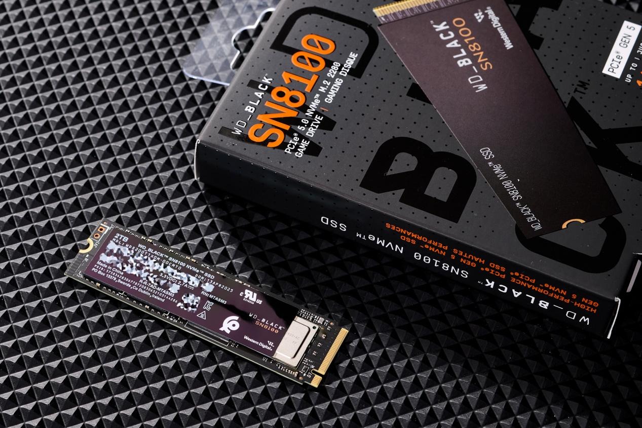 闪迪WD?BLACK SN8100 NVMe PCIe Gen5固态硬盘评测:打开性能狂潮的大门