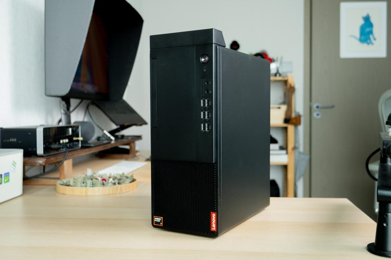 长期主义成本管控,选AMD锐龙8700G还是英特尔酷睿14700合适?