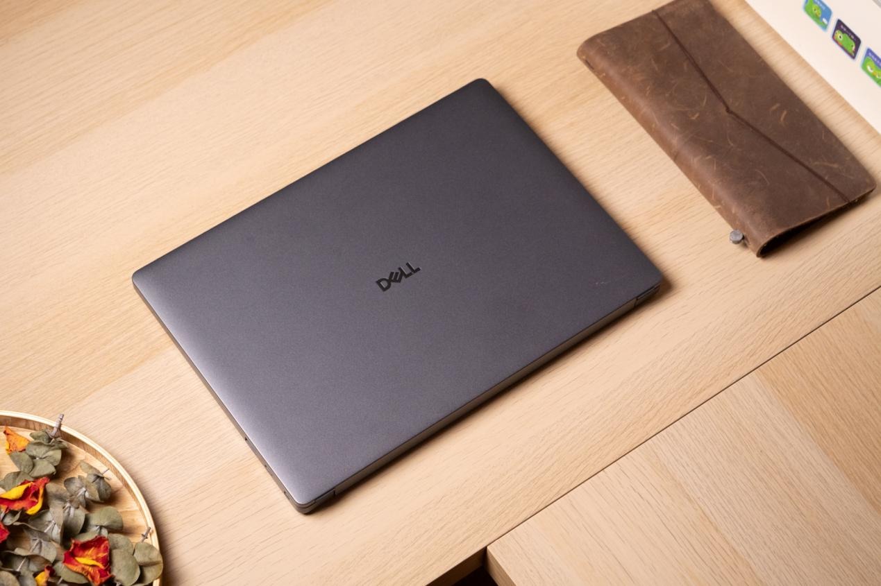 Dell Pro 14 Premium:高端轻薄本的新标杆