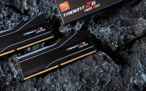芝奇 Trident Z5 Neo RGB DDR5-6000 C34 64GB×2内存评测：容量、性能、颜值都不能少！