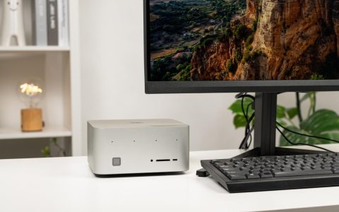 体验零刻GTR9 Pro迷你AI工作站：是时候改变对mini PC认知了！