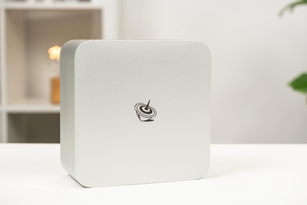 体验零刻GTR9 Pro迷你AI工作站：是时候改变对mini PC认知了！