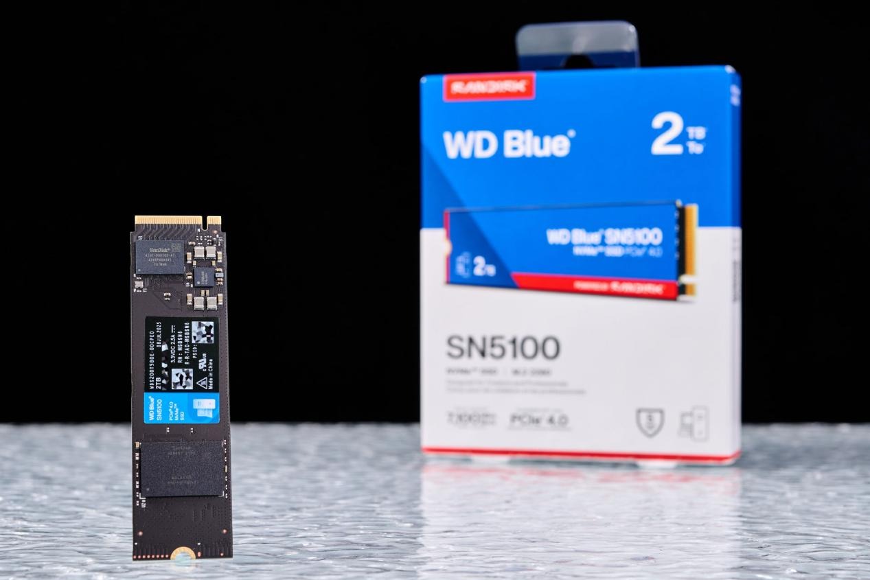 闪迪WD Blue SN5100 2TB NVMe SSD 深度评测:QLC闪存的性能新标杆
