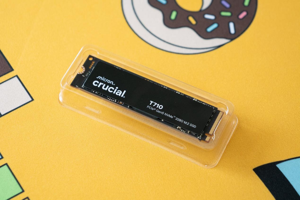 英睿达双剑齐发,固态硬盘PCIe5.0时代真要来了?