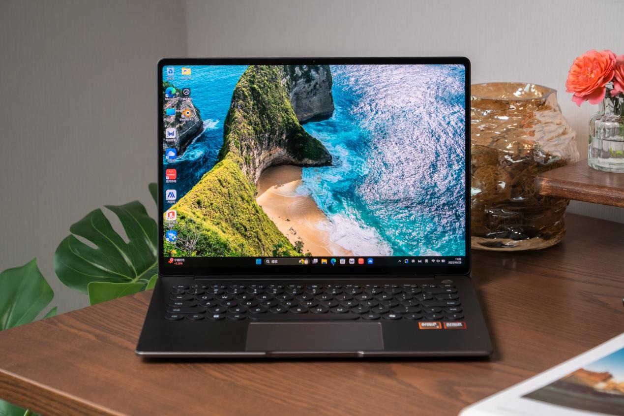 Hi MateBook 14 锐龙版笔记本 真的有亿点点不一样