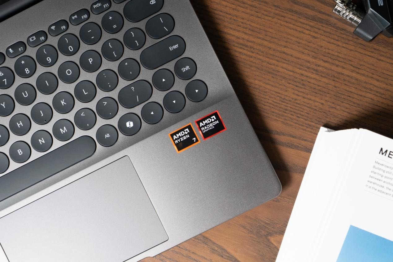 Hi MateBook 14 锐龙版笔记本 真的有亿点点不一样
