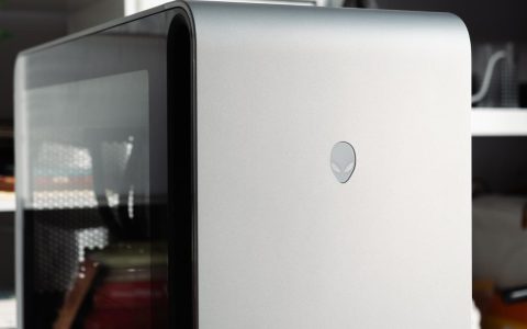 从神秘代号到硬核旗舰：Alienware外星人Area-51游戏台式机
