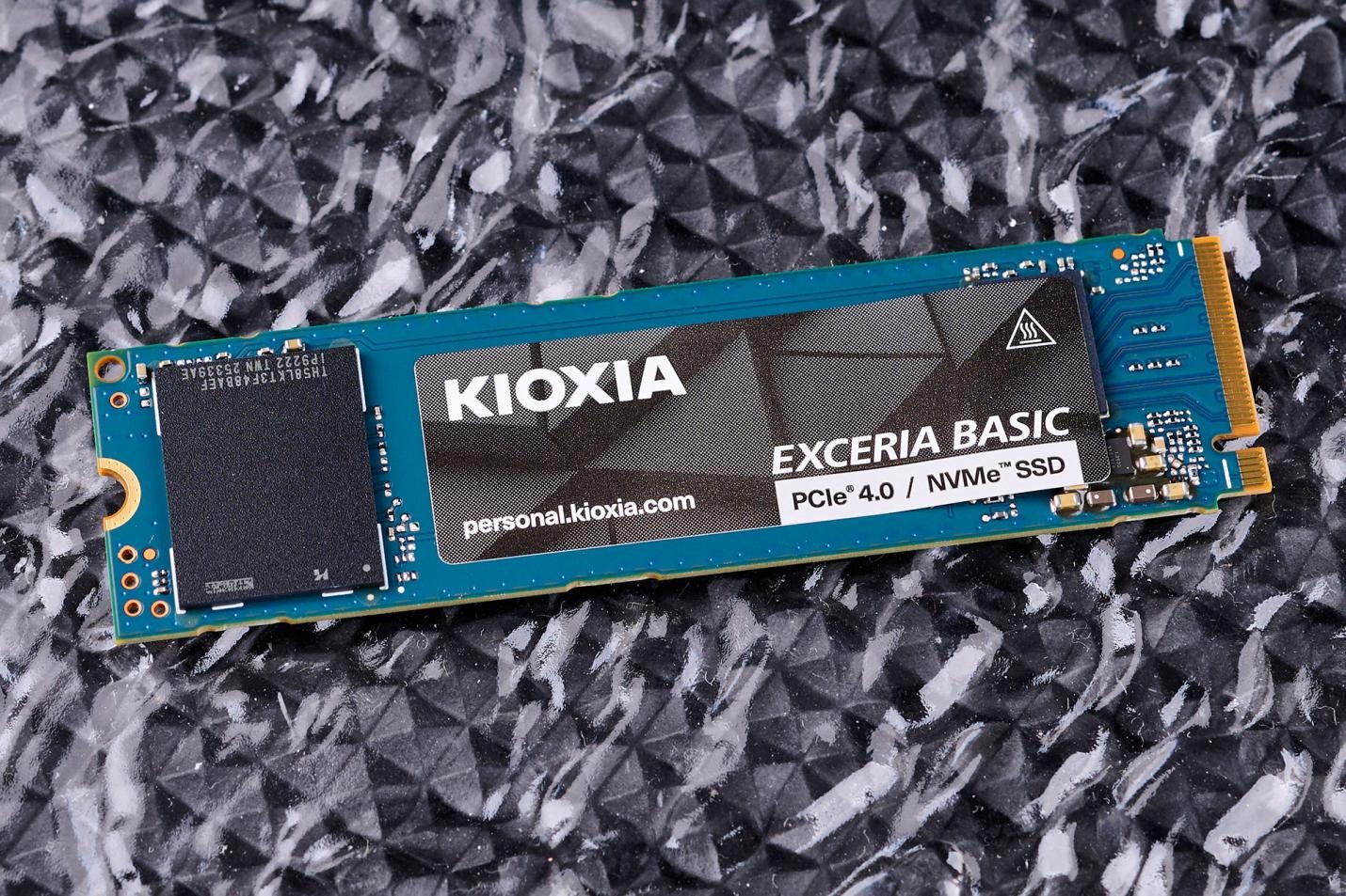 QLC闪存的性能新标杆?铠侠EXCERIA BASIC NVMe SSD 1TB 深度评测