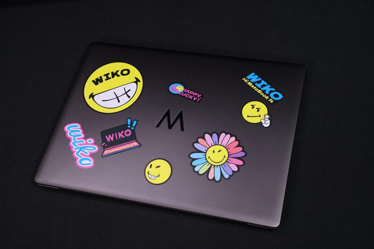波点艺术键盘!去同质化设计的WIKO Hi MateBook 14评测