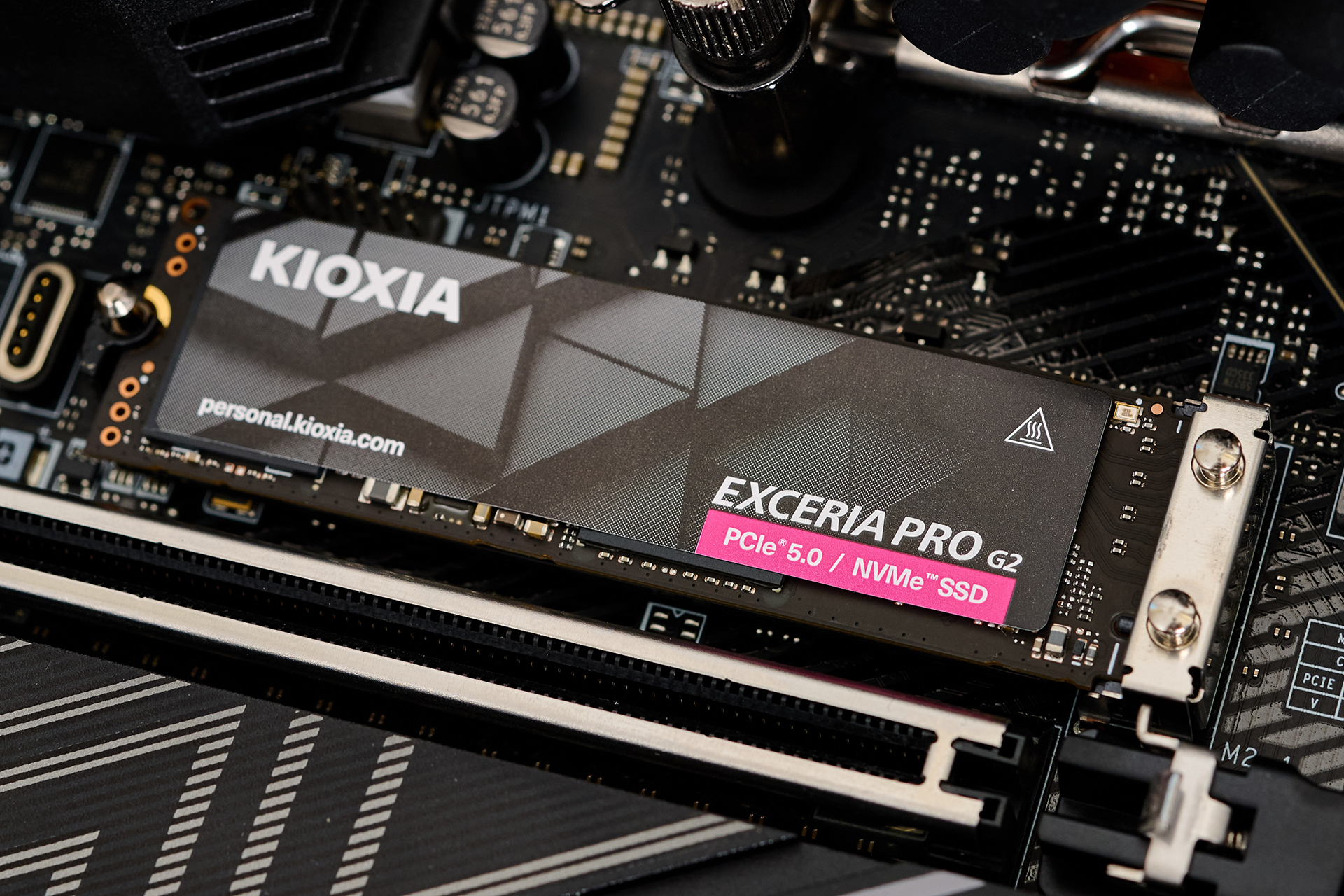 铠侠 EXCERIA PRO G2 VE10 NVMe™ 固态硬盘首测:定义PCIe 5.0旗舰性能新标杆