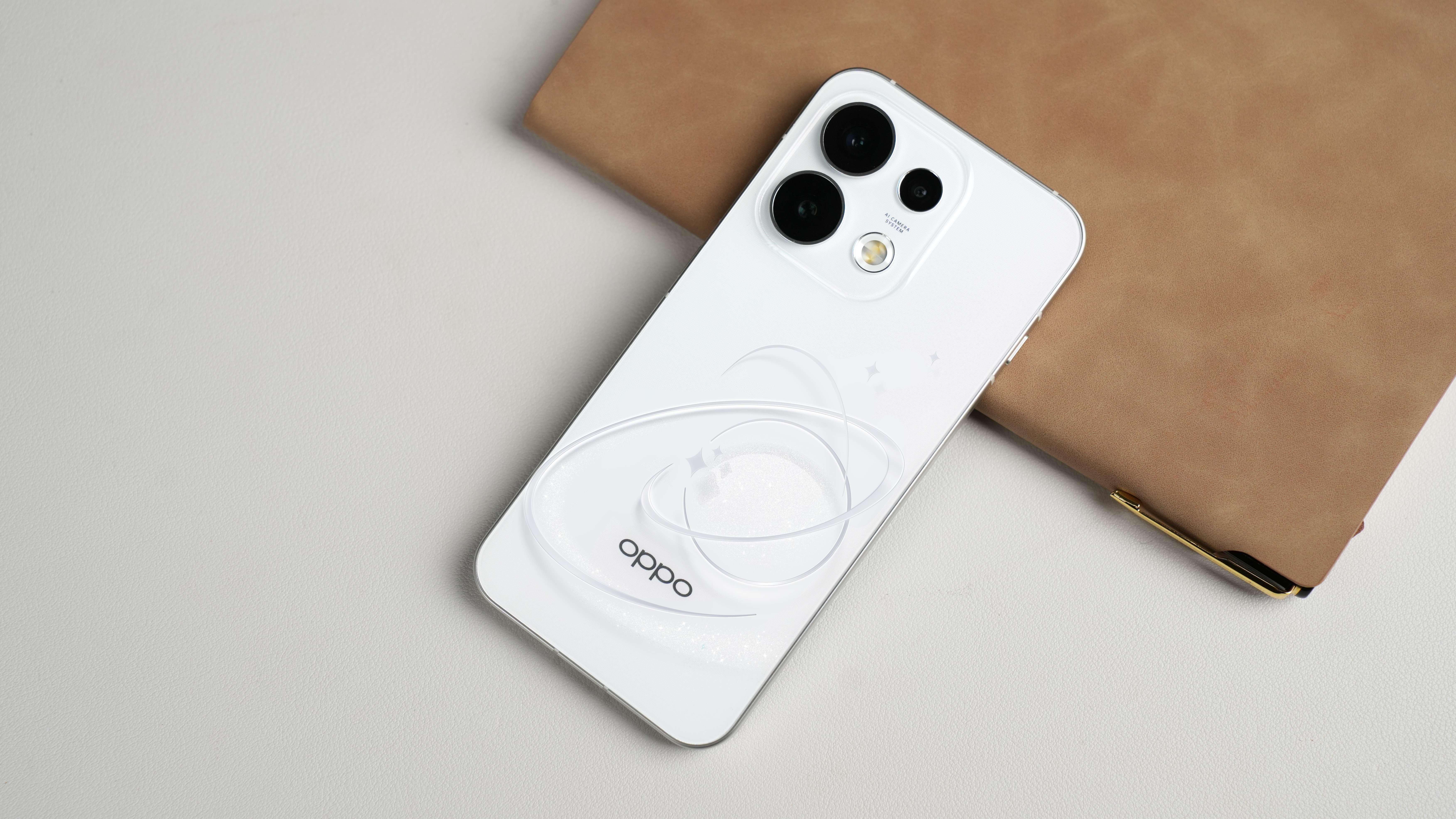 真浮了!OPPO Reno16拒绝平面平庸,打造能随身携带的艺术品!