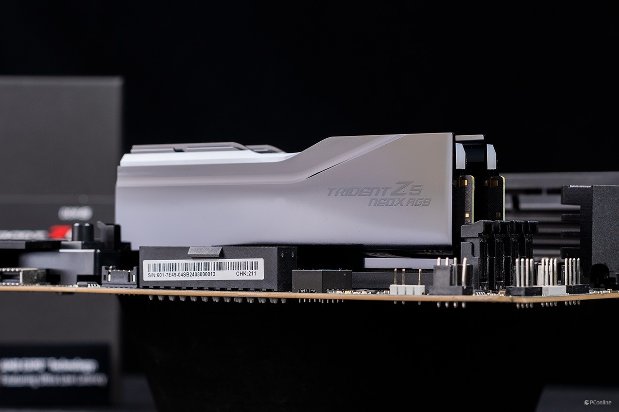 芝奇 Trident Z5 NeoX RGB 焰锋戟 X DDR5-6000 C36 内存评测:不止甜点频率,EXPO ULL加持还能更甜!