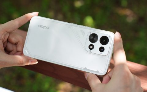 OPPO K15体验：夏天户外用机不烫手，中端耐用旗舰体验更上头！