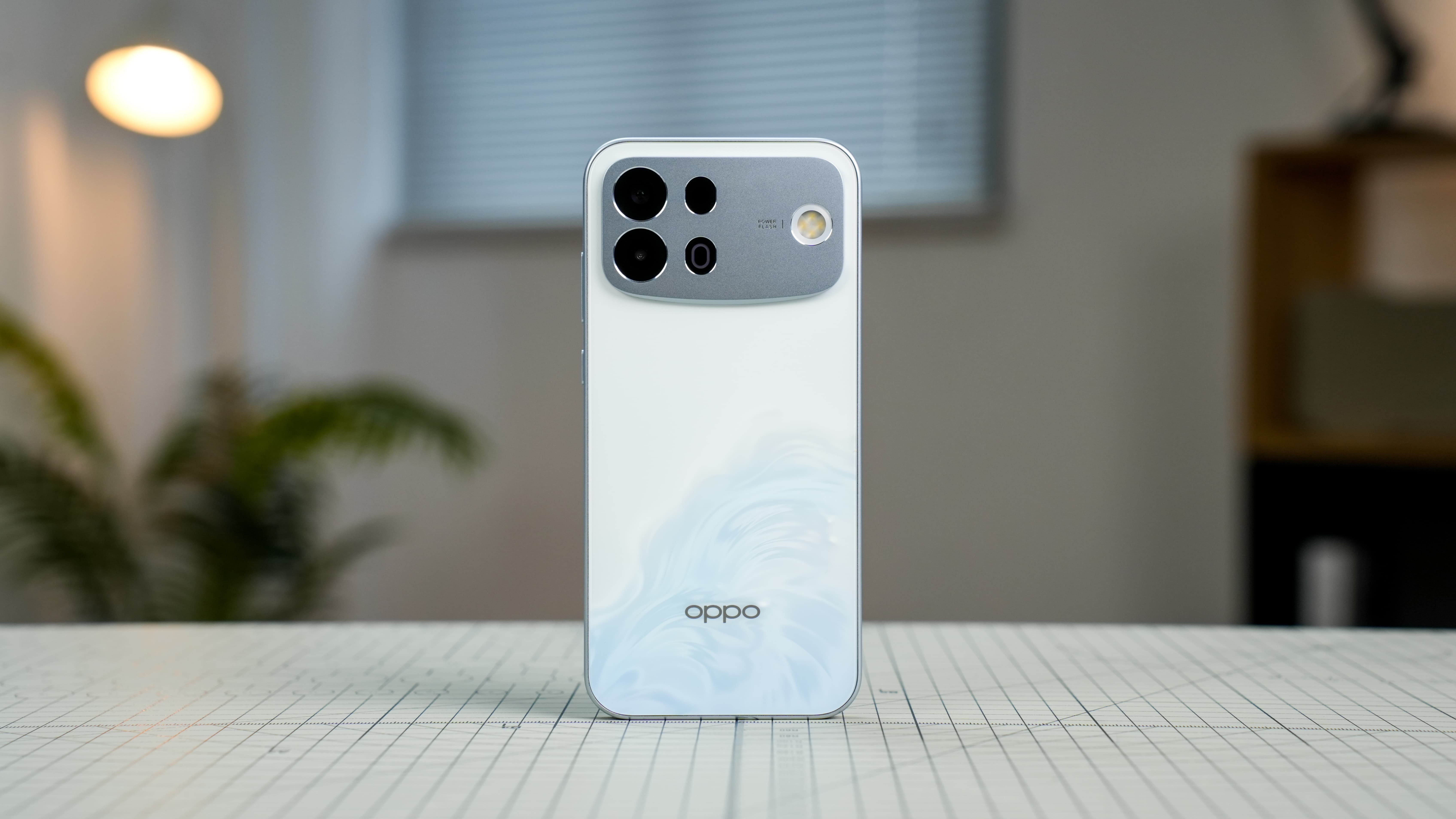 OPPO A7 Pro Max评测:万级大电池配超强抗造,耐用手机的版本答案!