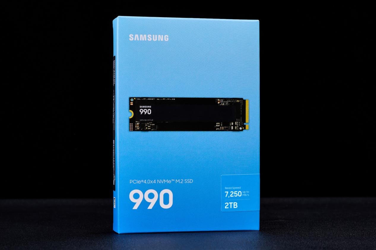 三星990 PCIe 4.0固态硬盘评测:能效狂飙的性能甜点