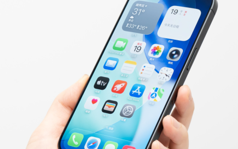 国产旗舰集体涨价，iPhone 老款降价反而成了香饽饽